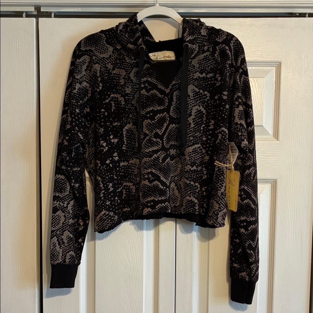 Vintage Havana Black Snake Print Hoodie